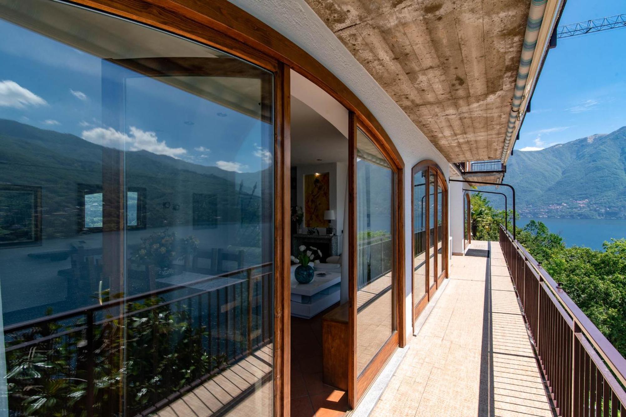 Villa Fantastica Carate Urio Exterior photo